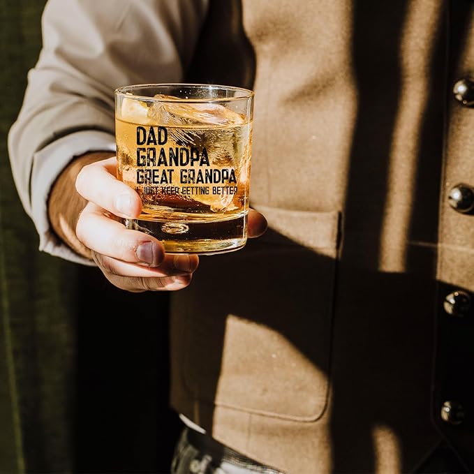 Great Grandpa Whiskey Glasses 10 oz, Great Grandpa Baby Announcement Gifts, Funny Old Fashioned Rocks Glasses Cup for Men Drinking Scotch Bourbon Liquor