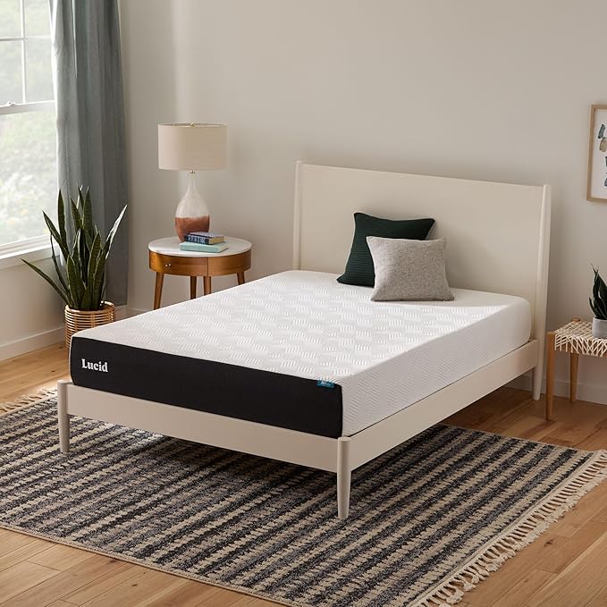 Lucid 10 Inch Memory Foam Mattress - Plush Feel - Infused with Refreshing Bamboo Charcoal and Cooling Gel - Bed in a Box - Temperature Regulating - Pressure Relief - Breathable - Full Size