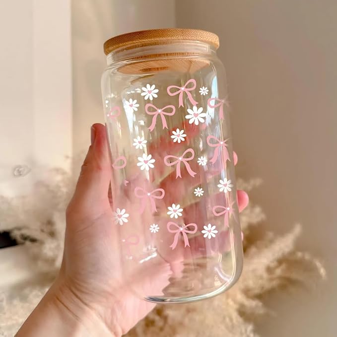 Pink Bow cup 16oz Glass Cups with Lids and Straws, Daisy Aesthetic Coffee Glass Cup, Pink Cute Drinking Glasses for Women Friend Sister Her Coffee Lover, Pink Party Supplies