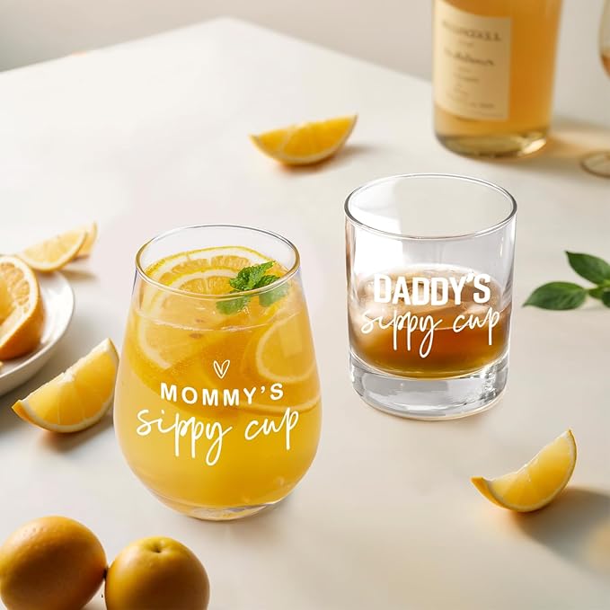 Mommy Daddy's Sippy Glass Cup for Couples,Parents,Newlywed,Stemless Wine Glass and Whiskey Glass Gifts for Women,Men,Mom,Dad,Birthday Christmas Thanksgiving Gift for Parents To Be -2