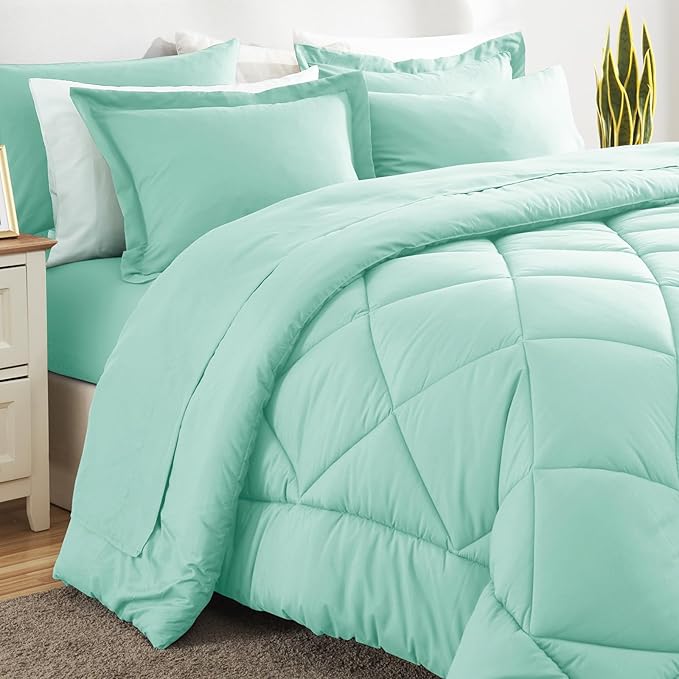 CozyLux Queen Comforter Set Mint Green - Bed in a Bag Queen Size 7 Pieces, Luxury Soft Bed Set for All Seasons, Bedding Set with Down Alternative Comforter, Sheets, Pillowcases & Shams