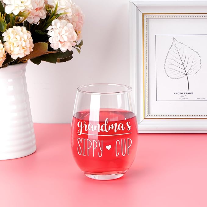 Futtumy Grandma’s Sippy Cup Stemless Wine Glass, Grandma Wine Glass, Grandma Christmas Gifts from Grandkids, Mothers Day Gifts for Grandma, Grandma Gifts for Grandmother New Grandma Nana Mimi