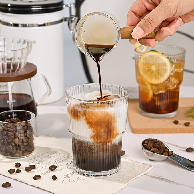 13oz Iced Coffee Cups,4Pcs Glass Cups with Lids and Straws Drinking Glasses,Clear Ribbed Glassware,Reusable Tumbler Glass to Go Cup for Matcha, Iced Tea,Juice