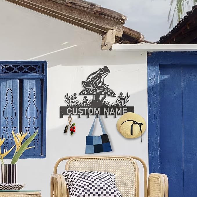 Custom Frog Key Holder for Wall Entryway, Personalized Metal Name Sign with Hooks Coat Rack & Dog Leash Holder, Decorative Wall Hanger Organizer (Style-4)