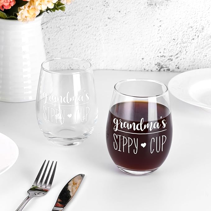 Futtumy Grandma’s Sippy Cup Stemless Wine Glass, Grandma Wine Glass, Grandma Christmas Gifts from Grandkids, Mothers Day Gifts for Grandma, Grandma Gifts for Grandmother New Grandma Nana Mimi