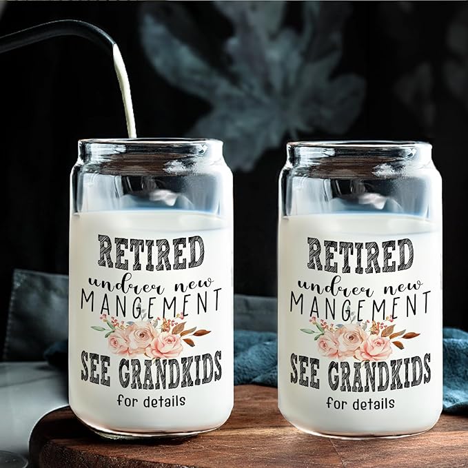 Grandma Retired Glass Cup with Lids and Straws 14oz, Best Retirement Gifts for Grandma, Mother's Day Gifts for Grandmother Glass Iced Coffee Tumbler Drinking Jars with Cleaning Brush
