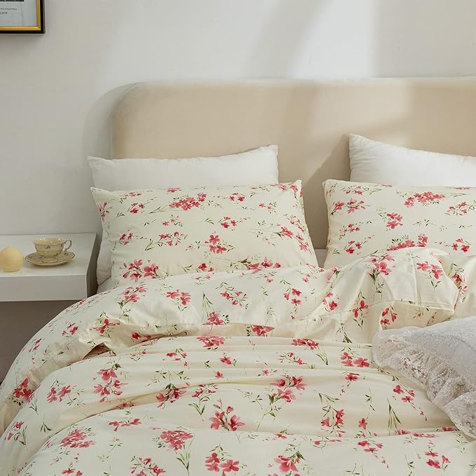 Floral Comforter Set Queen Soft Bedding Comforter Set 3 Pieces Garden Style Red Flower Print Botanical Flowers Comforter Set for All Seasons 1 Comforter and 2 Pillowcases (Floral, Queen)