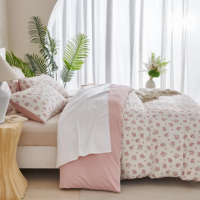 Comforter Queen Set Floral 3 Pieces Soft Cute Fresh Floral Bedding Lightweight Garden Style Floral Botanical Comforter for All Seasons and 2 Pillowcases