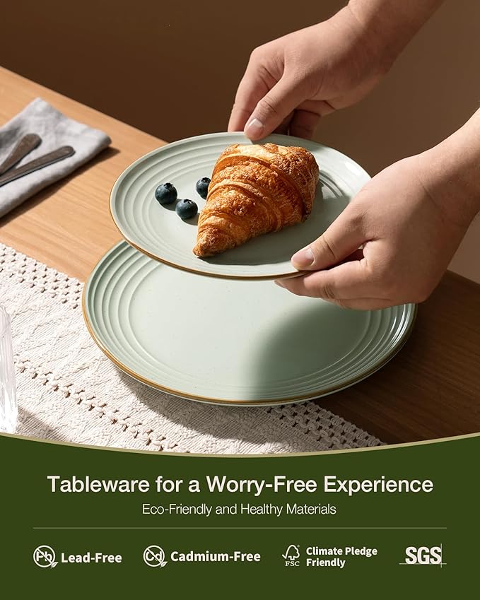 Famiware Jupiter Dinnerware Set, Plates and Bowls Dish Sets for 4 (12 Pieces), Speckled Stoneware Tableware wtih Trim - Microwave and Dishwasher Safe, Chip and Scratch Resistant, Light Green