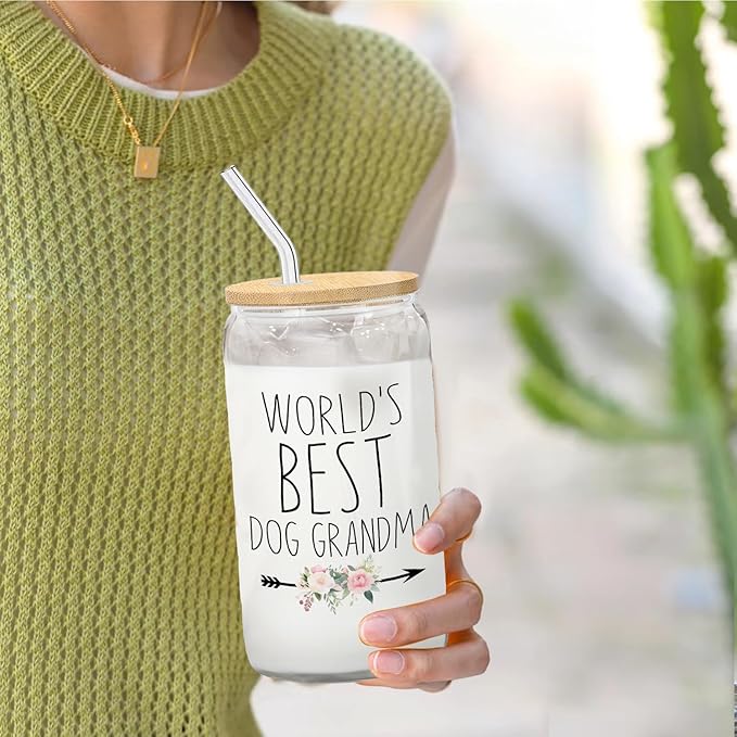 World's Best Dog Grandma Glass Cup with Lids and Straws 14oz, Grandma Gifts for Mother's Day Birthday, Grandmother Gifts Glass Coffee Tumbler Drinking Jars with Cleaning Brush