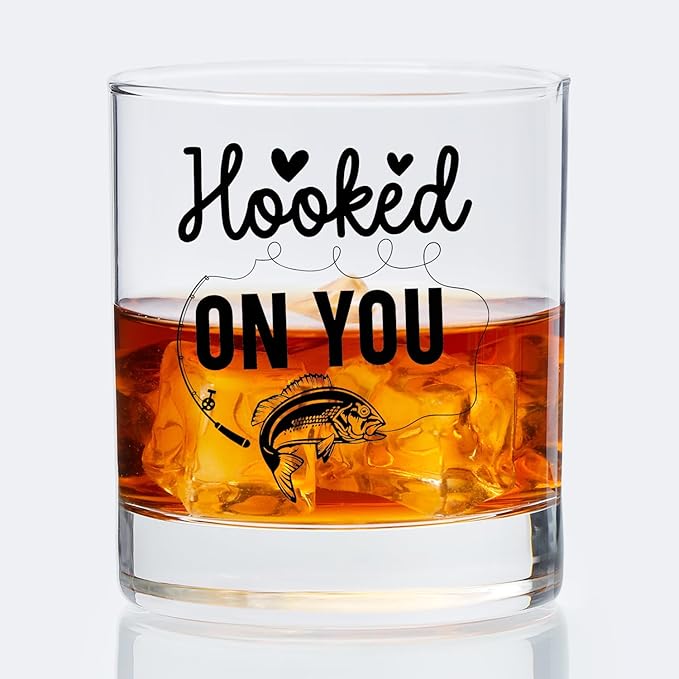 Fishing Lovers Gifts Old Fashioned Whiskey Glasses, Fishing Gifts for Couples, Hooked On You 10 oz Rocks Barware Cup for Cocktail Drinks Scotch Bourbon Liquor