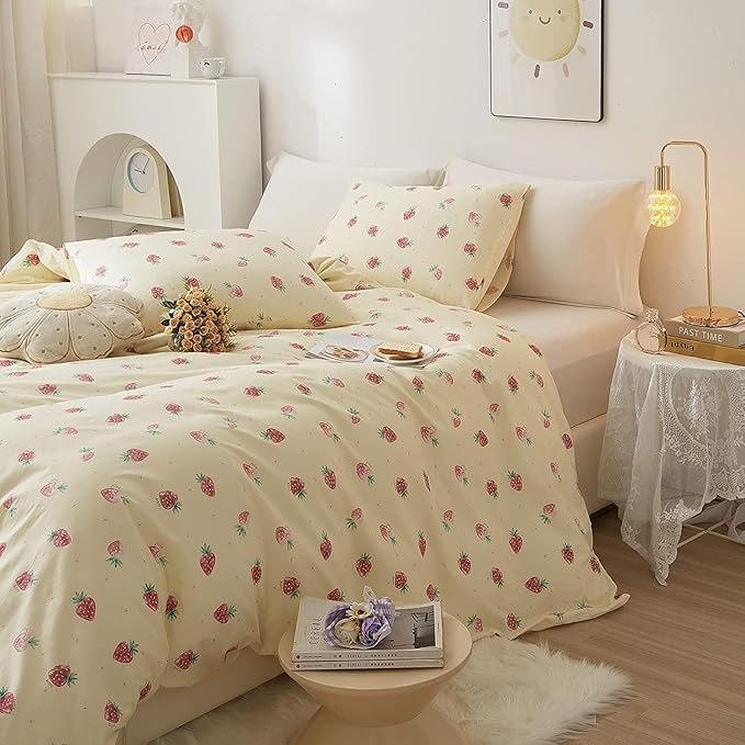 LifeTB Cute Strawberry Duvet Cover Full Size Soft Cotton Kawaii Strawberry Bedding Sets Kids Girls Bedroom Decor Cotton Comforter Cover 3 Pieces Cute Fruit Bedding Set Cream White with 2 Pillowcases