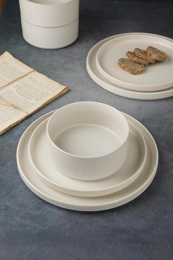 famiware Star Plates and Bowls Sets, Modern Stoneware Dinnerware Sets for 8, 24-Piece Kitchen Dish Set - Microwave and Dishwasher Safe, Chip and Scratch Resistant, Matte White