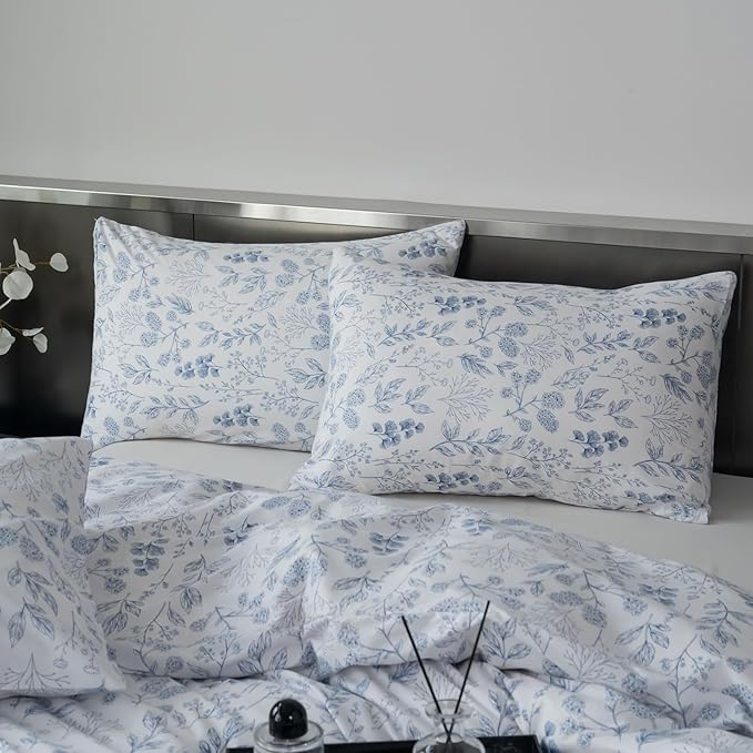 Twin Floral Comforter Set 2 Pieces Soft Blue Flower Print Botanical Garden Style Comforter and Pillowcases