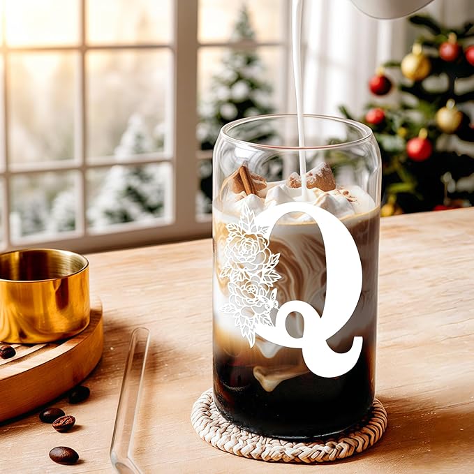 Christmas Gifts for Women: Initial Glass Cup as Office Graduation Memorial Holiday Personalized Gifts - for Mom Grandma Wife Girlfriend Sister Daughter Friend Christmas Gifts - Q Aesthetic Cup