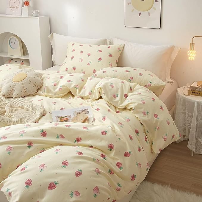 LifeTB Cute Strawberry Duvet Cover Full Size Soft Cotton Kawaii Strawberry Bedding Sets Kids Girls Bedroom Decor Cotton Comforter Cover 3 Pieces Cute Fruit Bedding Set Cream White with 2 Pillowcases