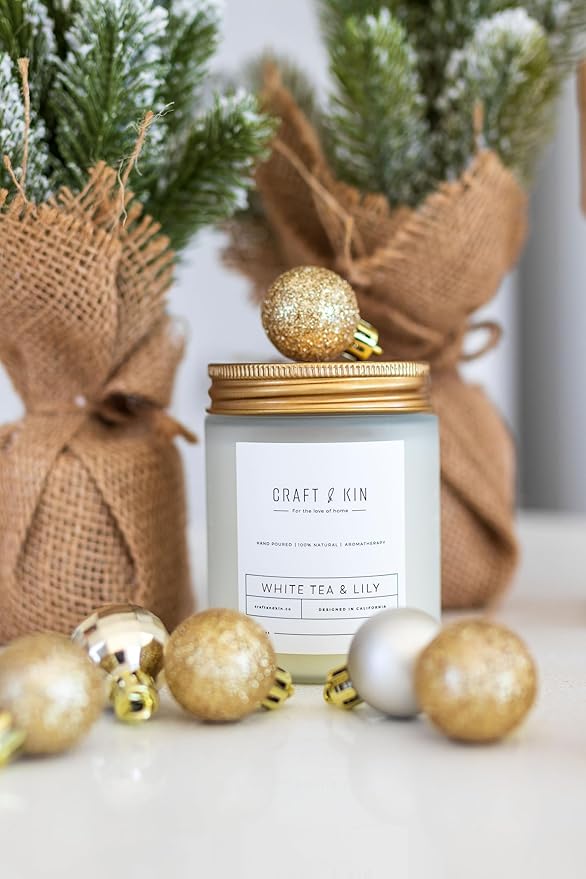 Craft & Kin White Tea & Lily Christmas Scented Candle | 8 Oz 45 Hour Long Lasting | Classic Soy Scented Woodwick Holiday Candles | Made with Natural Soy | Winter Candles Gifts for Men and Women