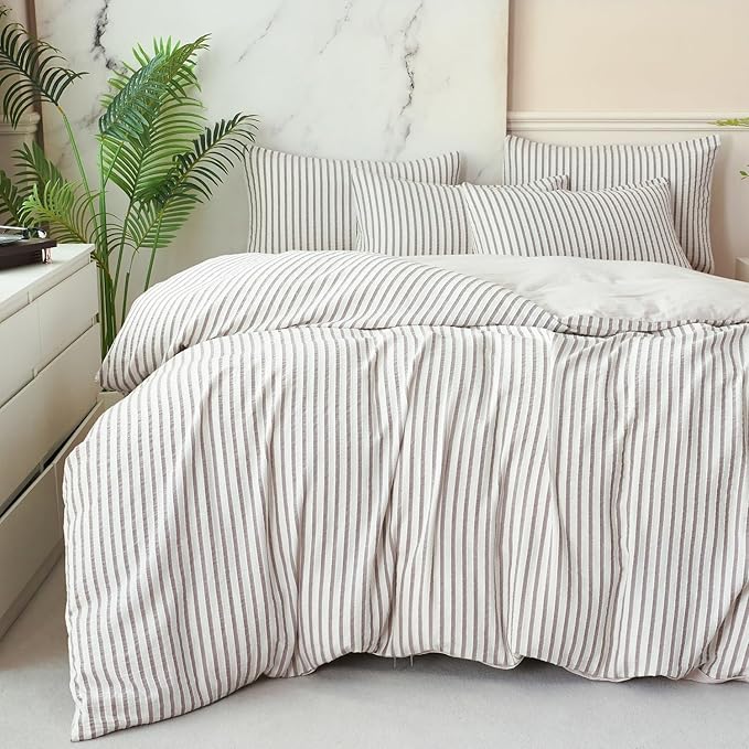 Comforter Queen Set Striped Grey 100% Soft Washed Microfiber Jacquard 3 Pieces Striped Bedding Sets Grey White Comforter Queen for All Seasons and 2 Pillowcases Comfort Breathable