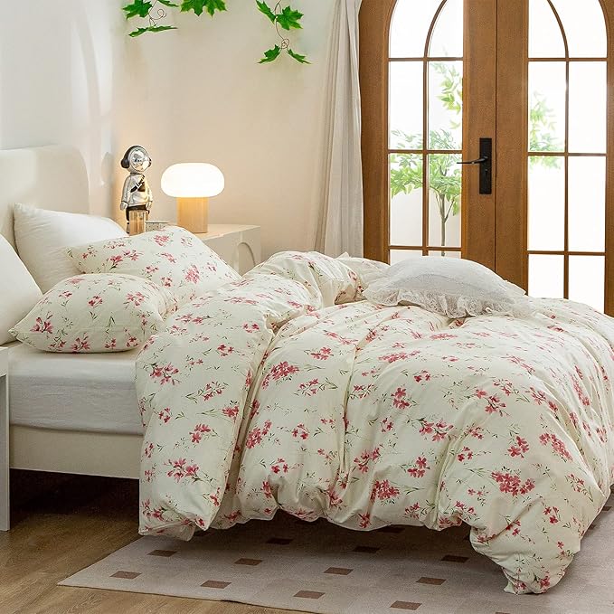 Queen Floral Comforter Set Soft Cute Floral Bedding Comforter Sets Garden Style Red Flower Print Botanical Flowers Comforter Set for All Seasons 1 Comforter and 2 Pillowcases