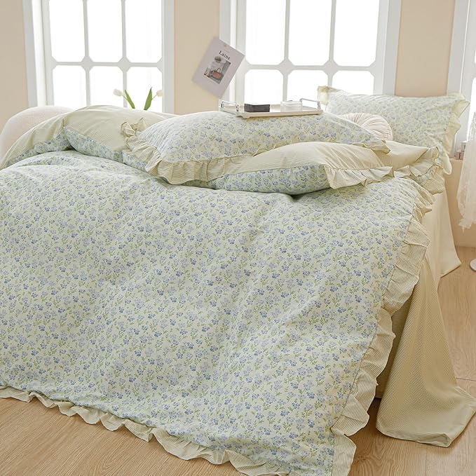 EAVD French Style Garden Floral Ruffled Comforter Set Twin XL White Soft Microfiber Chic Blue Floral Bedding Set with 2 Pillowcases Fresh Botanical Comforter Set for All-Season