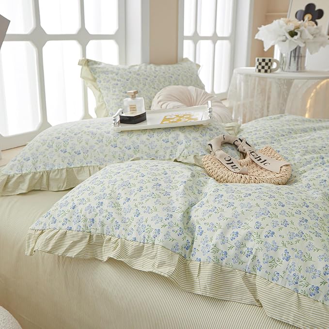 EAVD French Style Garden Floral Ruffled Comforter Set Twin XL White Soft Microfiber Chic Blue Floral Bedding Set with 2 Pillowcases Fresh Botanical Comforter Set for All-Season