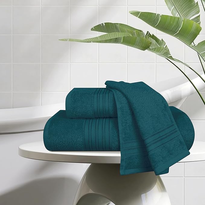 BOUTIQUO Ultra Soft 3 Pack Cotton Towel Set, Contains a Bath Towels 28x55 inch, a Hand Towels 16x24 inch & a Wash Coths 12x12 inch, Ideal Everyday use, Compact & Lightweight - Teal