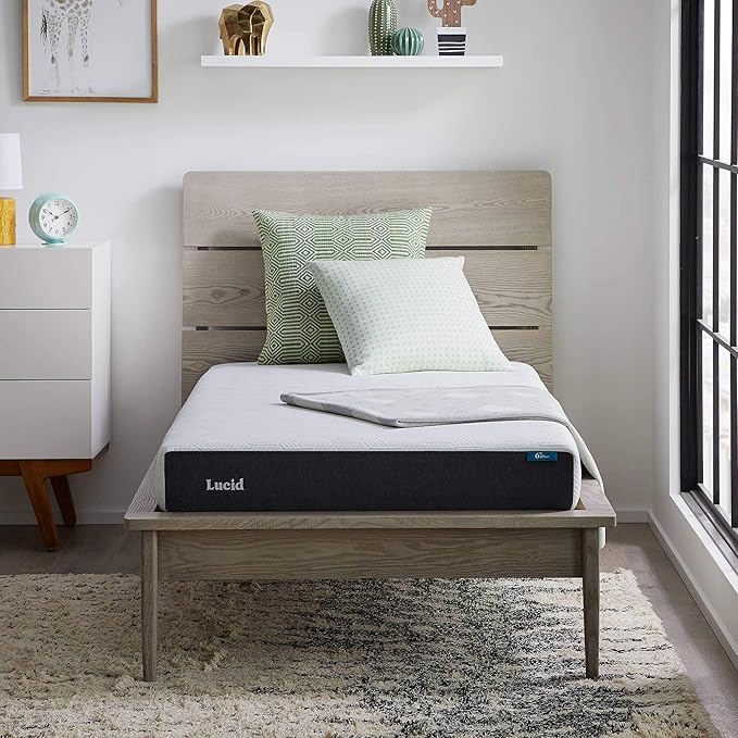 Lucid 6 Inch Memory Foam Mattress – Low Profile – Medium Firm Feel - Infused with Bamboo Charcoal and Gel - Bed in a Box - Temperature Regulating - Breathable - Queen Size