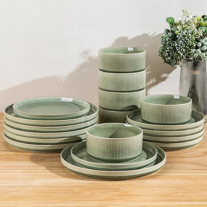 GBHOME Stoneware Dinnerware Sets for 4,Round Reactive Glaze Ceramic Plates and Bowls Set,Highly Scratch Resistant| Dishwasher & Microwave Safe Dishes Set,Service for 4(12Pcs)，Light Green