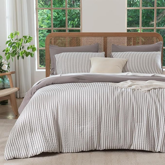 Comforter Set Queen Size Soft Luxury Washed Microfiber Jacquard 3 Pieces Bedding, White Grayish Purple Vertical Ticking Stripes Pattern Comforter with 2 Pillowcases Breathable Durable Comfy