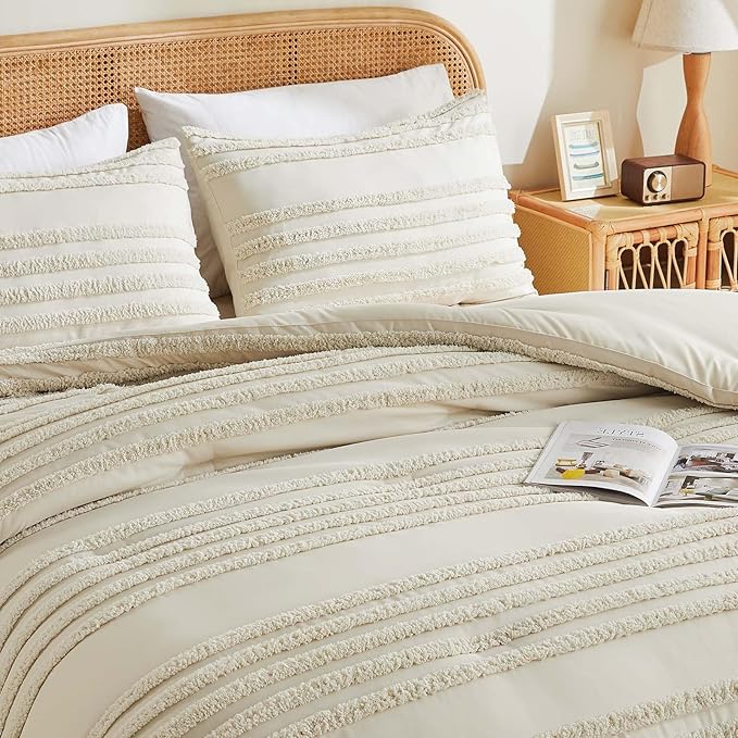 BEDELITE Boho Twin/Twin XL Comforter Set，Beige Tufted Striped Bed Set 2 Pieces, Soft Vintage Farmhouse Comforter for College, Boho Home Dorm Decor, Fluffy Jacquard Bedding with 1 Pillow Sham