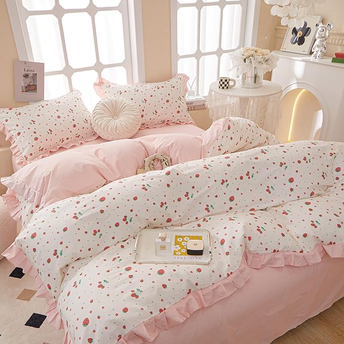 Pink Ruffle Duvet Cover Full Cute Strawberry Duvet Cover Girls Princess Lace Bedding Set Cotton Ruffled Comforter Cover Kawaii Strawberry Fruits Print Lace Bedding Comforfer Cover with 2 Pillowcases