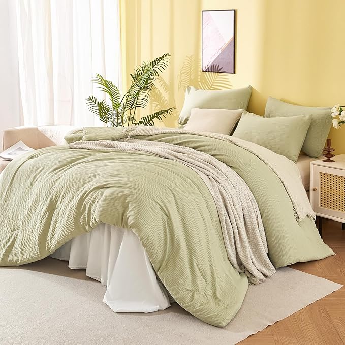 King Size Desert Sage Comforter Set, 3 Pieces Double-Layer Crinkle Yarn Bedding, All-Season Lightweight Warmth with 2 Pillowcases