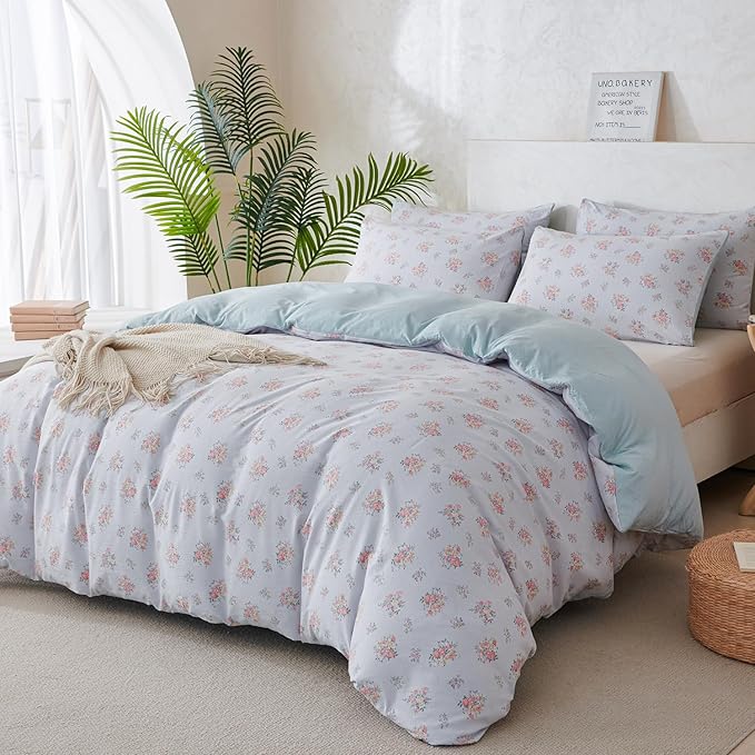 Queen Size Comforter Floral 3 Pieces Soft Cute Floral Bedding Lightweight Blue Garden Style Floral Botanical Comforter for All Seasons and 2 Pillowcases