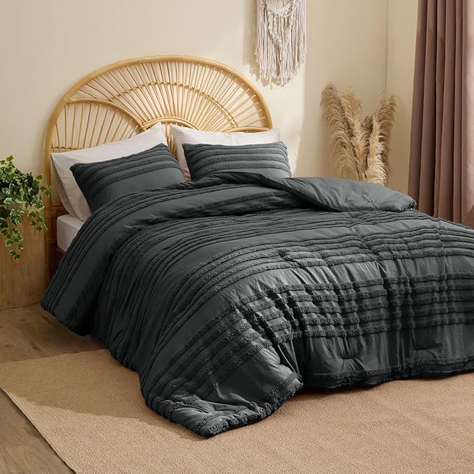 BEDELITE Boho Comforter Set Queen Size, Dark Grey Tufted Striped Bed Set 3 Pieces, Soft Vintage Farmhouse Comforter for All Seasons, Boho Home Decor,Fluffy Jacquard Bedding with 2 Pillow Shams
