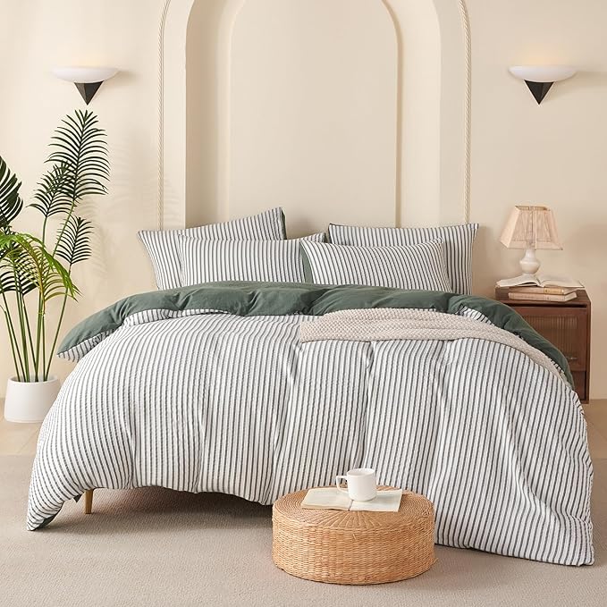 Green Comforter Set Queen Size Soft Luxury Washed Microfiber Jacquard 3 Pieces Bedding Set, White Green Vertical Ticking Stripes Pattern Comforter with 2 Pillowcases Breathable Durable Comfy
