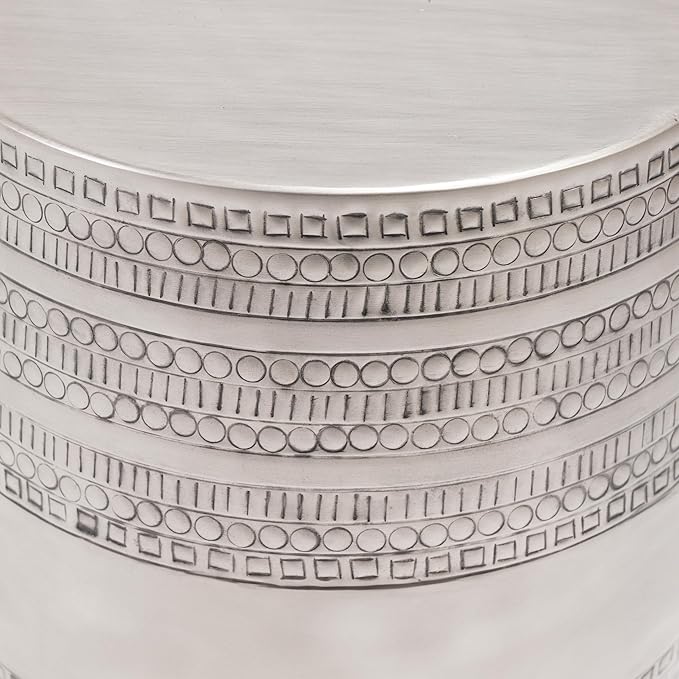 Modern Round Aluminum Hammered Embossed Texturing Metal End Table, Hand-Stamped Iron, Boho Accent Side Table, Drum Shaped, for The Living Room and Bedroom, Silver