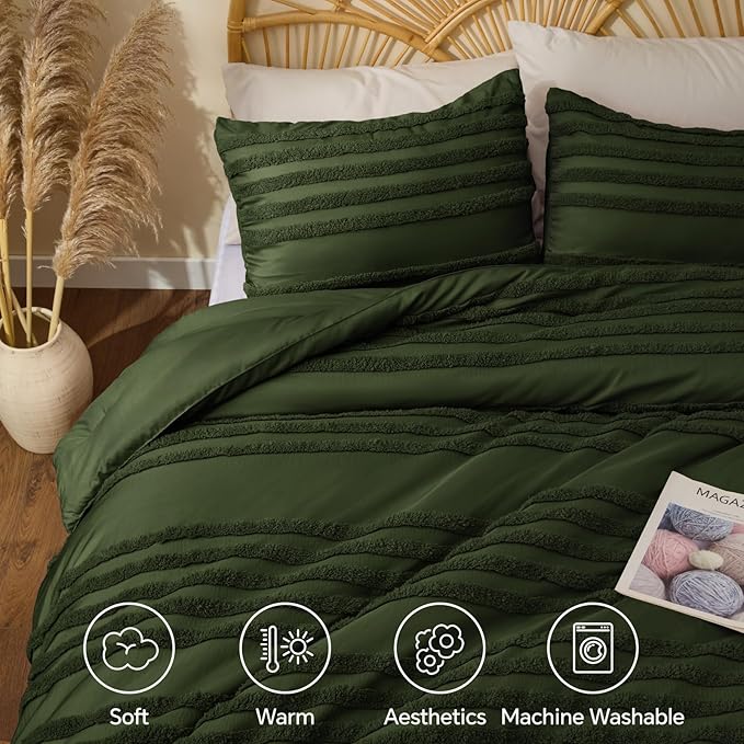 BEDELITE Boho Twin/Twin XL Comforter Set，Olive Green Tufted Striped Bed Set 2 Pieces, Soft Vintage Farmhouse Comforter for College, Boho Home Dorm Decor, Fluffy Jacquard Bedding with 1 Pillow Sham