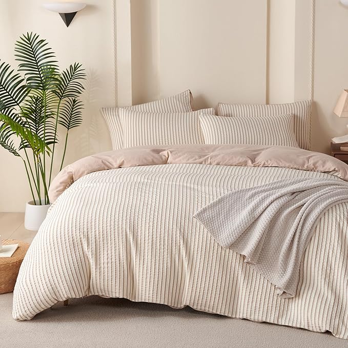 Comforter Queen Set Beige Striped Soft Luxury Washed Microfiber Jacquard 3 Pieces Bedding, White Beige Vertical Ticking Stripes Pattern Comforter with 2 Pillowcases Breathable Durable Comfy