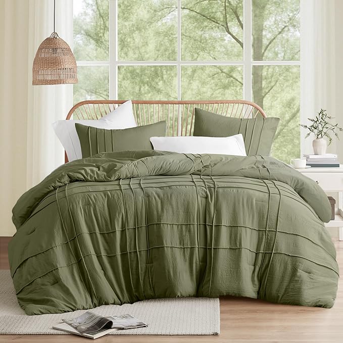 Comfort Spaces Olive Green Twin Size Comforter Set - 2 Pieces Pintuck Pleated Bedding Sets, All Season Lightweight, Extra Softness Pre-Washed Microfiber Twin Bed Set, Shams, Twin