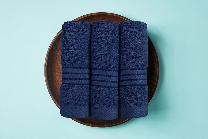 Utopia Towels 8 Piece Premium Towel Set, 2 Bath, 2 Hand, and 4 Washcloths, 100% Ring Spun Cotton, Highly Absorbent Towels for Bathroom, Sports, and Hotel, Navy