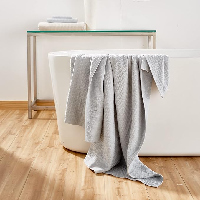 UCHINO Waffle Twist Cotton Weave Towel Set for Bathroom – 2 Bath, 2 Hand, 2 Washcloths, Lightweight Absorbent Quick Dry Honeycomb Texture Solid Terry Loop Reverse, 6 Piece, Grey