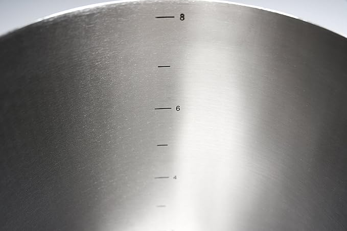 Northern Brewer - MegaPot Stainless Steel Brew Kettle with Volume Markings (8 Gallon/32 Quart Plain)