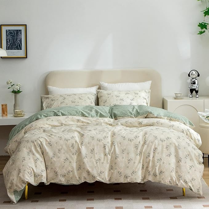 King Comforter Set - Soft Cute Floral Bedding, Green Flower Print Botanical Garden Style, 1 Comforter and 1 Pillowcases for All Seasons