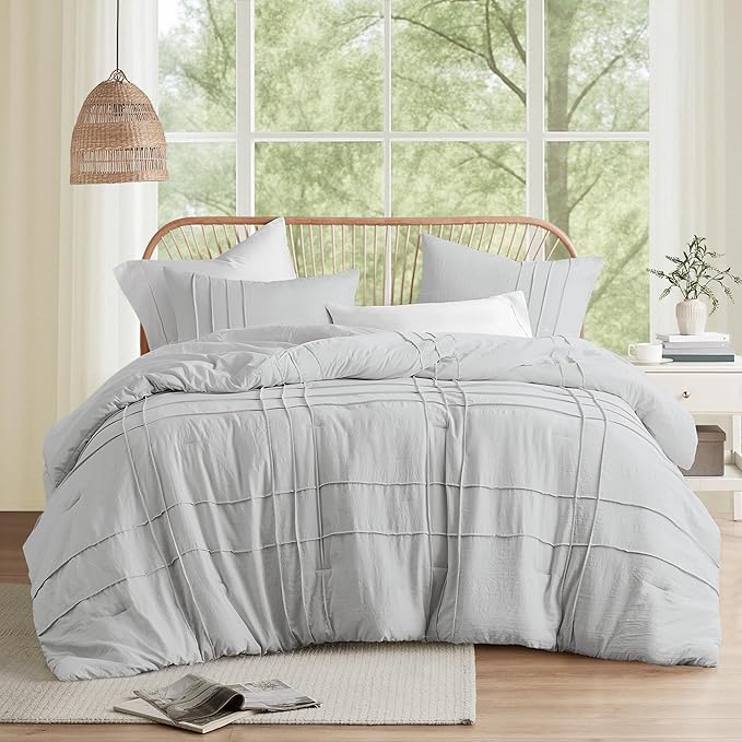 Comfort Spaces Silver Full Size Comforter Set - 3 Pieces Pintuck Pleated Bedding Sets, All Season Lightweight, Extra Softness Pre-Washed Microfiber Full Bed Set, Shams, Full
