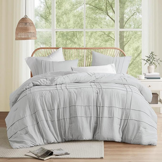 Comfort Spaces Silver Full Size Comforter Set - 3 Pieces Pintuck Pleated Bedding Sets, All Season Lightweight, Extra Softness Pre-Washed Microfiber Full Bed Set, Shams, Full