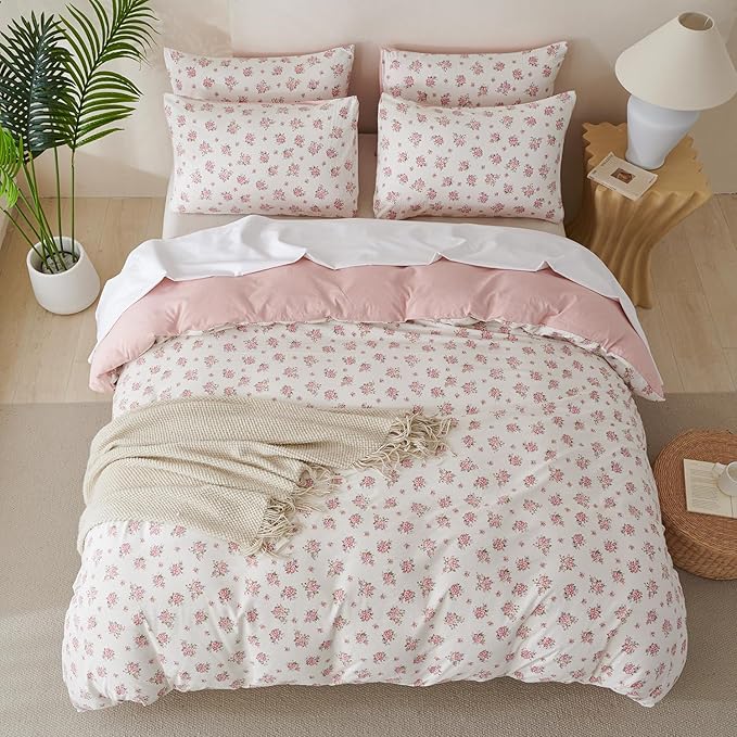 Comforter Queen Set Floral 3 Pieces Soft Cute Fresh Floral Bedding Lightweight Garden Style Floral Botanical Comforter for All Seasons and 2 Pillowcases