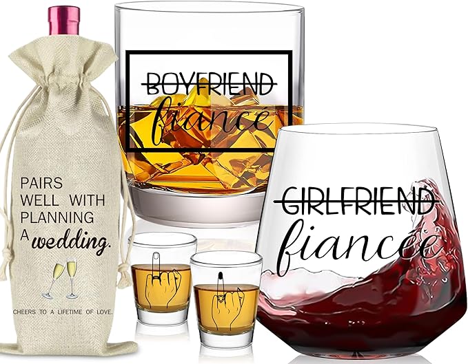 Christmas Engagement Gifts for Couples - Fiance Fiancee Gift for Newly Engaged Couple, Future Mr and Mrs Just Engaged Gifts, Engagement Party Decorations
