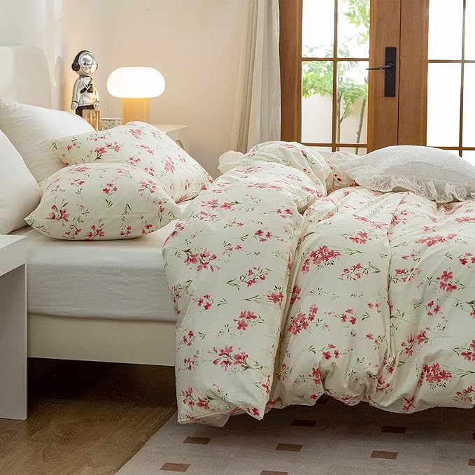 Floral Comforter Set Queen Soft Bedding Comforter Set 3 Pieces Garden Style Red Flower Print Botanical Flowers Comforter Set for All Seasons 1 Comforter and 2 Pillowcases (Floral, Queen)