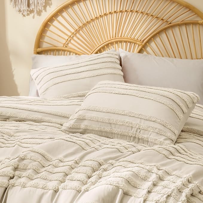 BEDELITE Boho King Size Comforter Set - Beige Tufted Striped Bed Set 3 Pieces, Soft Vintage Farmhouse Comforter for All Seasons, Boho Home Decor,Fluffy Jacquard Bedding with Pillow Sham