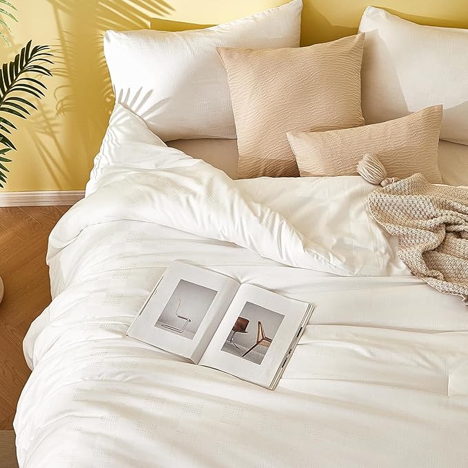 3 Pieces Soft Waffle Comforter Set King White, Lightweight Bedding Set for All Season Comfy Breathable Waffle Weave Comforter (104 in Comforter & 2 Pillowcases)